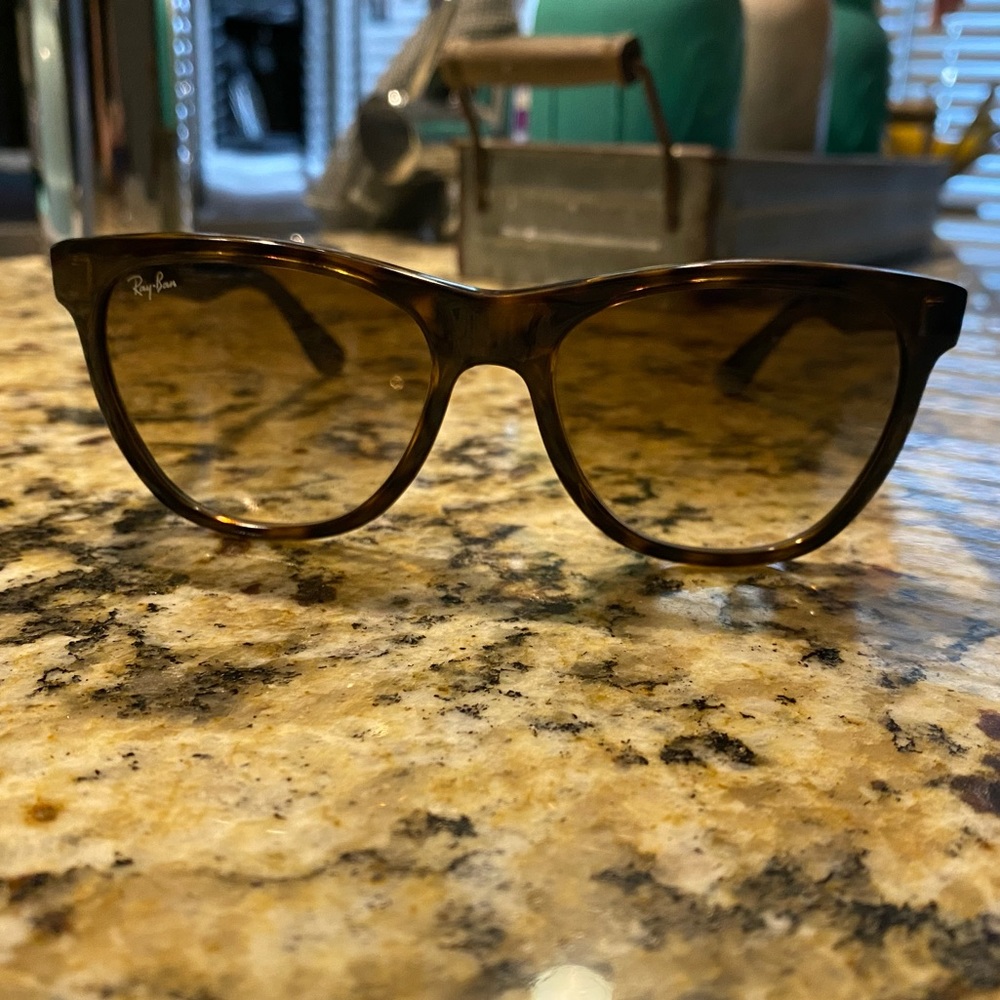 Ray-Ban Sunglasses